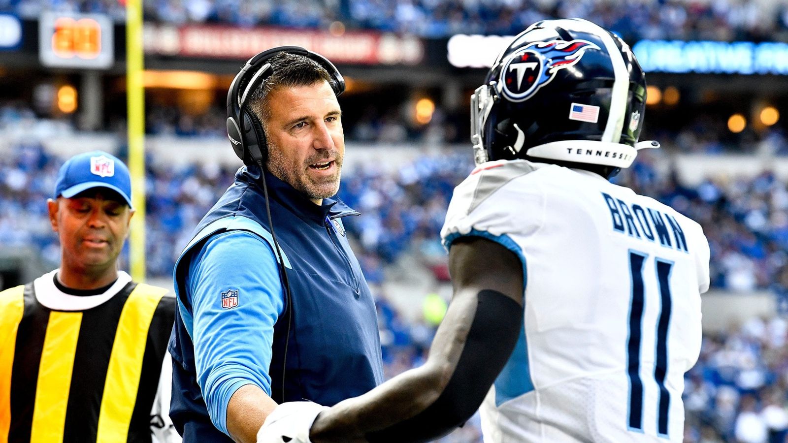 Patriots go all in on Mike Vrabel in trade for A.J. Brown, and other thoughts on the long-awaited deal Patriots go all in on Mike Vrabel in trade for A.J. Brown, and other thoughts on the long-awaited deal
