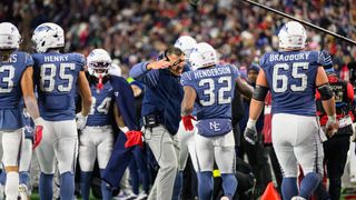 Podcasts: Bedard breaks down Patriots' win over the Jets with CLNS and 98.5 The SportsHub taken at Gillette Stadium (Patriots). Photo by (Adam Richins for BSJ)
