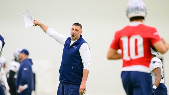 Completed Q&A: Bedard on 7-2 Patriots, the trade deadline and the Bucs 11.07.25 taken at BSJ Headquarters (Patriots)