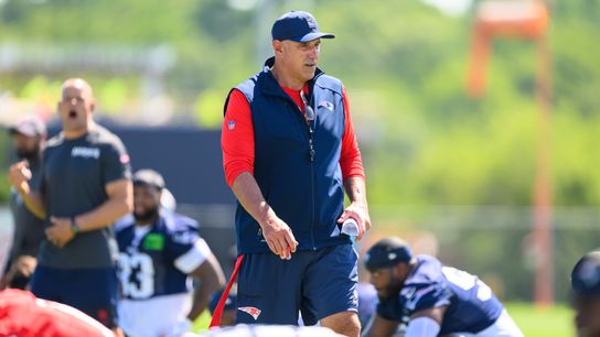 Bedard: Hope Mike Vrabel knows what he's doing with relatively easy Patriots camp taken at Gillette Stadium (Patriots)