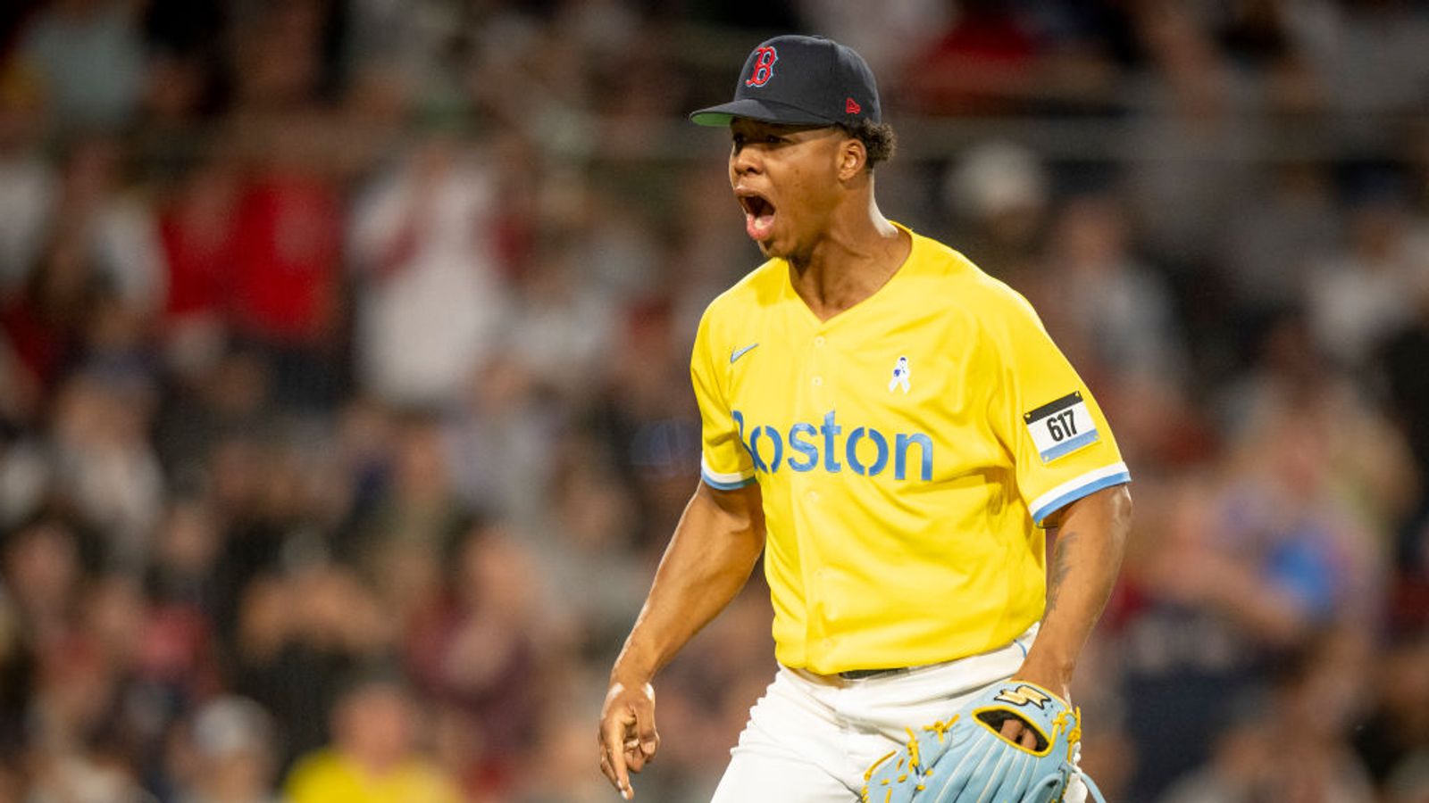 Yankees sweep Fenway Park doubleheader for first time since 2006