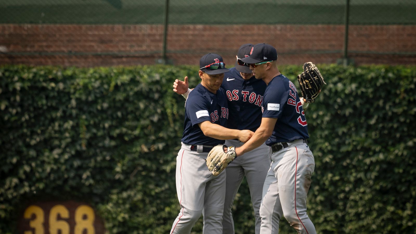 BSJ Game Report: Red Sox 11, Cubs 5 - Yoshida supports strong