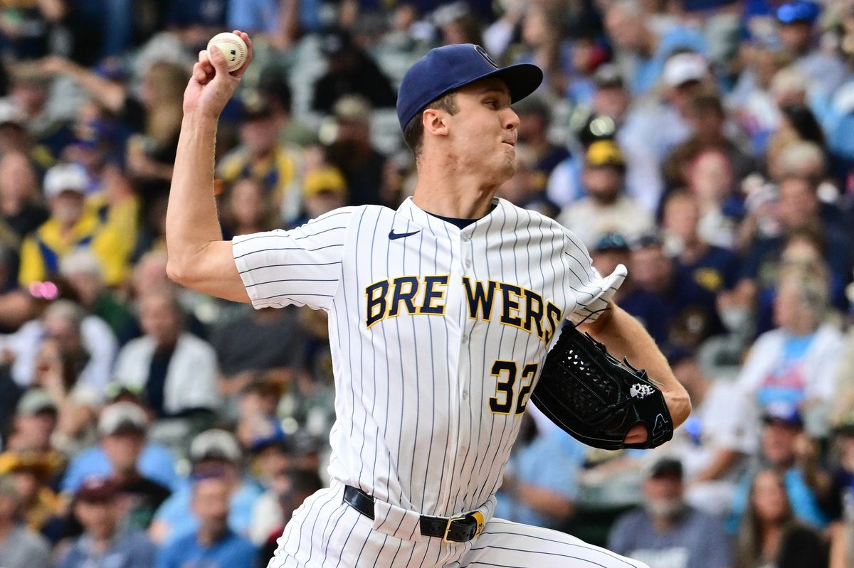 Sep 27, 2026; Milwaukee, Wisconsin, USA; Milwaukee Brewers starting pitcher Jacob Misiorowski (32) throws a pitch in the first inning against the St. Louis Cardinals at American Family Field. Sep 27, 2026; Milwaukee, Wisconsin, USA; Milwaukee Brewers starting pitcher Jacob Misiorowski (32) throws a pitch in the first inning against the St. Louis Cardinals at American Family Field.