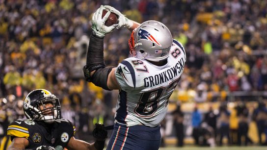 Week 15 NFL Picks: Patriots are the pick vs. Steelers; Bears, Texans best bets taken at BSJ Headquarters (Patriots)