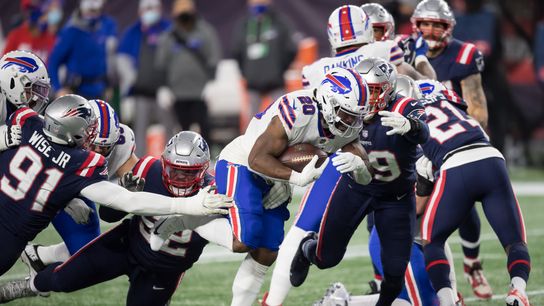 4 Plays to an L: Continued defensive mental mistakes, Cam Newton's inexperience in scheme stand out in Bills loss taken at BSJ Headquarters (Patriots)