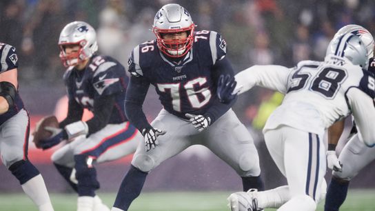 Bedard: Isaiah Wynn helps Patriots offense in return, but they need more from Shaq Mason to take off taken at Gillette Stadium (Patriots)