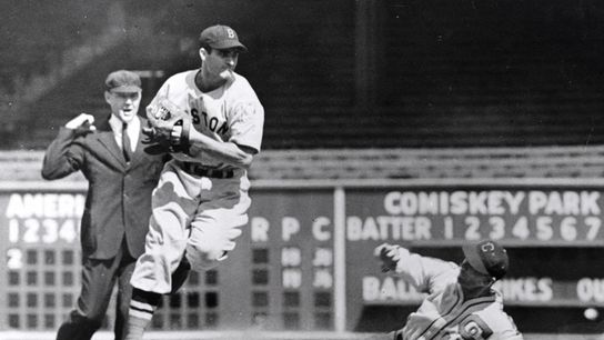 BSJ Daily Briefing 11.14.17: Farewell, Silent Captain taken at BSJ Headquarters (Red Sox)