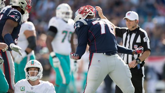 BSJ Game Report: Patriots 38, Dolphins 7 - New England pushes Miami around in rout taken at Gillette Stadium (Patriots)