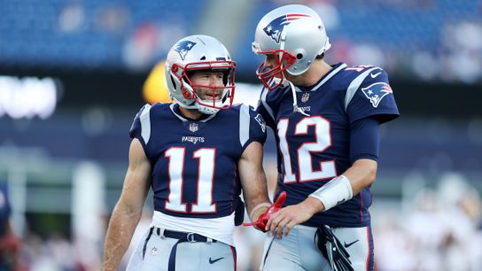 Two-minute Drill: The lip-reading heard 'round the world; Ngakoue for 2021; Andy Dalton Train? taken at BSJ Headquarters (Patriots)
