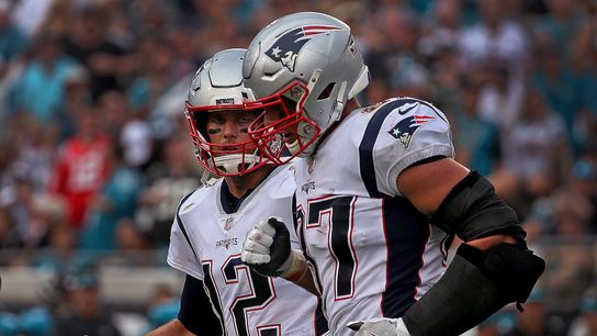 Dr. Flynn: Checking in on Gronkowski, Edelman and Brady after Miami taken at BSJ Headquarters (Patriots)