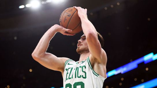 Final: Celtics 115, Wolves 102 -- Hayward's 35 points carry Kyrie-less Celtics taken at TD Garden (Celtics)