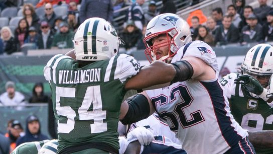 Joe Thuney’s snap streak draws respect, admiration from fellow offensive linemen taken at Gillette Stadium (Patriots)