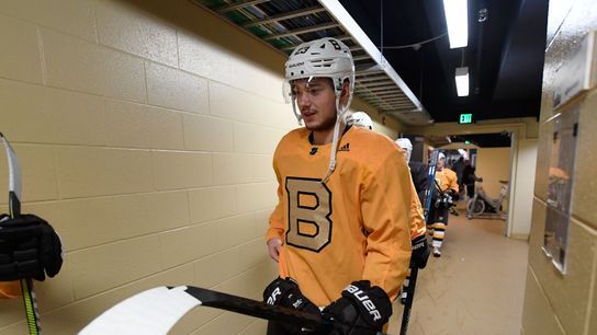 Jakob Forsbacka Karlsson ready for life on the wing, especially if it leads to a top-6 role taken at Notre Dame Stadium (Bruins)