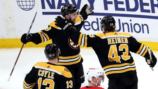 FINAL: Bruins 6, Hurricanes 2 - 10 unanswered goals for Boston finally stopped in rout taken at TD Garden (2019 Stanley Cup Playoffs)