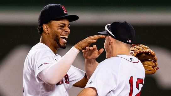 BSJ Game Report: Red Sox 7, Royals 5 - Boston hangs on to halt losing streak at 8 taken at BSJ Headquarters (Red Sox)