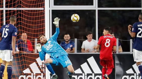 Sweeney: Revs hanging on but barely, plus other takeaways from Saturday taken at Gillette Stadium (Revolution)