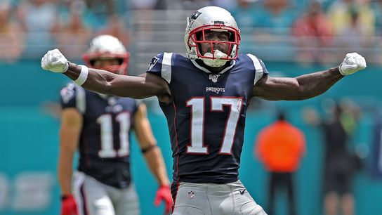 Bedard: The good, bad and promising from Antonio Brown's Patriots debut, and what his usage says about his future playing time taken at BSJ Headquarters (Patriots)