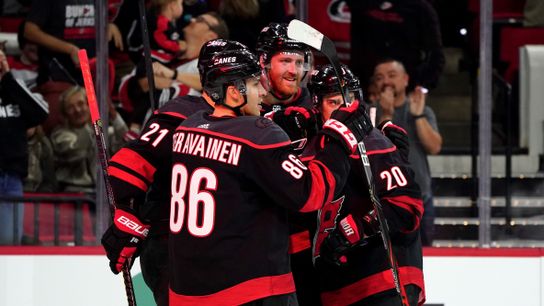 NHL Notebook: Our overreaction power rankings, checking in on former Bruins around the league taken at TD Garden (Bruins)