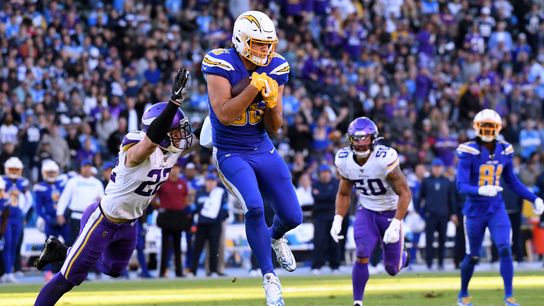 NFL Frenzy 03.16.21: Patriots continue to raid NFL by signing TE Hunter Henry; About the QB ...; What about center? taken at BSJ Headquarters (NFL FREE AGENCY)