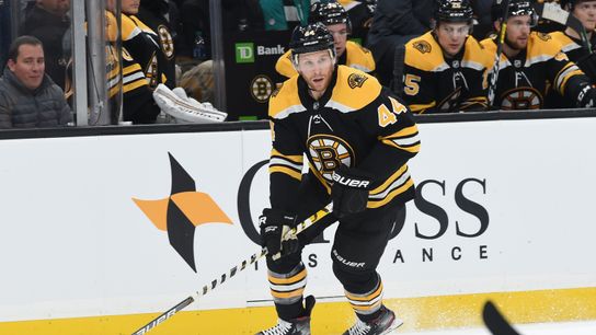 NHL Notebook: Steven Kampfer makes call to opt out of Return to Play plan; Bruins announce training camp roster taken at BSJ Headquarters (Bruins)