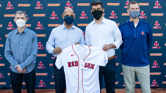 BSJ Daily Briefing 11.11.20: Alex Cora returns, RIP Tommy Heinsohn taken at BSJ Headquarters (Regular Features)