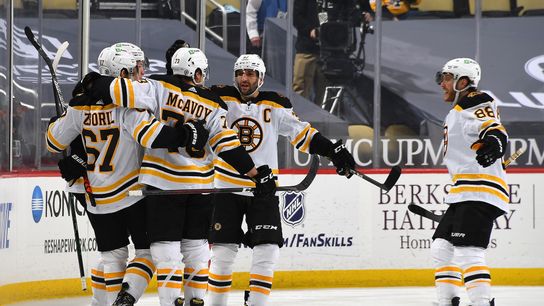 BSJ Game Report: Bruins 2, Penguins 1 - Vladar shines in net as B's snap losing skid taken at BSJ Headquarters (Bruins)