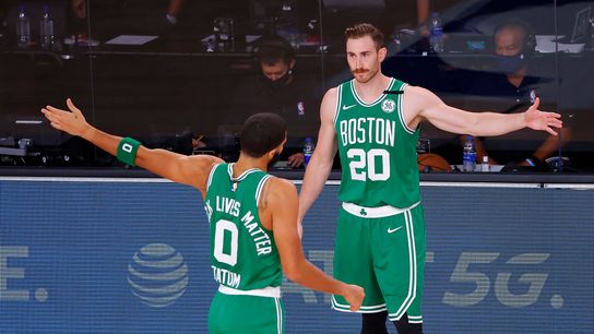 Robb: Gordon Hayward gives Celtics a little bit of everything in Game 3 return taken at BSJ Headquarters (Celtics)