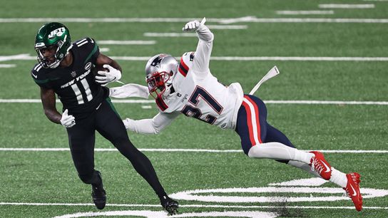 Bedard's Breakdown: Patriots have serious issues on defense, and they don't have much to do with the CBs taken at BSJ Headquarters (Patriots)