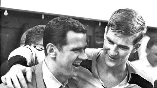 Harry Sinden talks comparison between 1970 and 2020 Bruins, Cam Neely's switch to front office & more taken at BSJ Headquarters (Bruins)