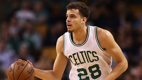 Analysis: Celtics sign R.J. Hunter to two-way contract taken at TD Garden (Celtics)