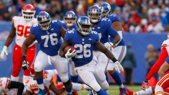 RB Orleans Darkwa reportedly taking free-agent visit with Patriots taken at BSJ Headquarters (Patriots)