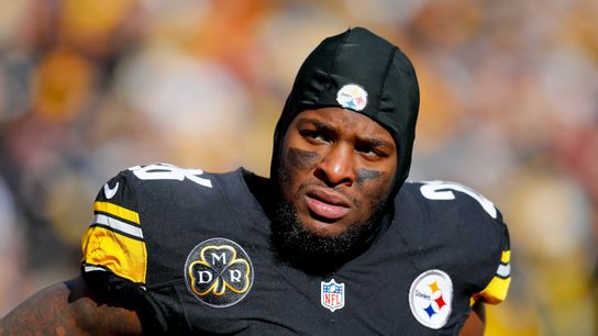 Miguel's Mailbag: Questions on Le'Veon Bell, positional spending, incentives, and more taken at BSJ Headquarters (Patriots)