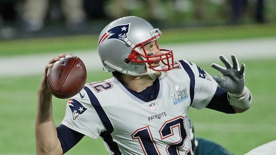 NFL Notebook: Offensive onus will be on Tom Brady down the stretch, can he still bear that burden? taken at Philadelphia (Patriots)