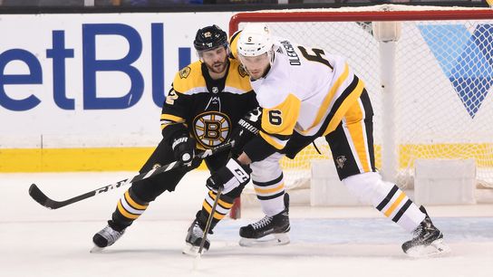 NHL Notebook: Brian Gionta shines in Boston, Bruins continue cool hat-trick tradition & more taken at BSJ Headquarters (Bruins)