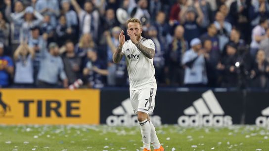 MLS Notebook: Sporting Kansas City gives tremendous boost to record-tying weekend taken at BSJ Headquarters (Revolution)