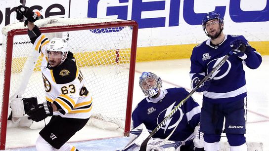 BSJ Game Report: Bruins 6, Lightning 2 - Bruins stun Tampa, take Game 1 taken at Amalie Arena (2018 Stanley Cup Playoffs)