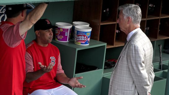 Bedard's Daily Briefing 07.31.19: MLB trade deadline day, Patriots back on field taken at BSJ Headquarters (Regular Features)