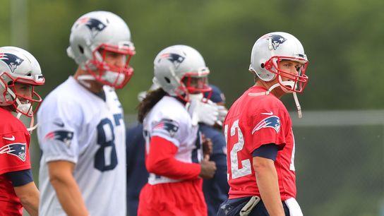 Return of Tom Brady, Rob Gronkowski adds electricity to Patriots' Tuesday minicamp workout taken at Gillette Stadium (Patriots)