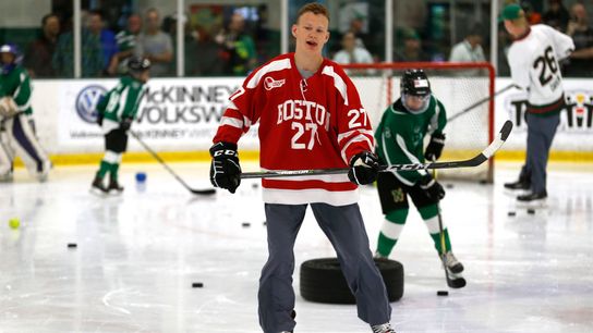 BU's Brady Tkachuk enjoying path that has him destined to follow in his family's footsteps taken in Dallas (Bruins)