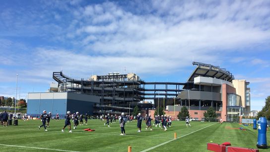 Live Patriots Notebook: CB Eric Rowe only one missing at start of Thursday practice taken at Gillette Stadium (Patriots)