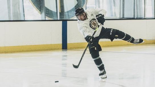 Bruins to play in 7 nationally broadcast games in 2021 season; most of B's roster accounted for in Boston taken at BSJ Headquarters (Bruins)