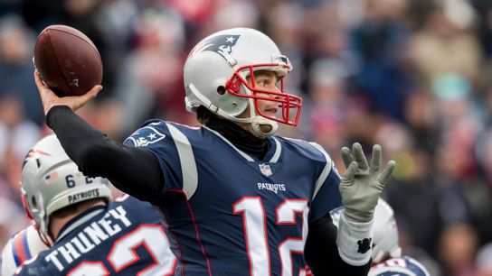 Tom Brady plans offseason throwing program with teammates; Patriots hold pre-draft workouts with QBs taken at BSJ Headquarters (Patriots)
