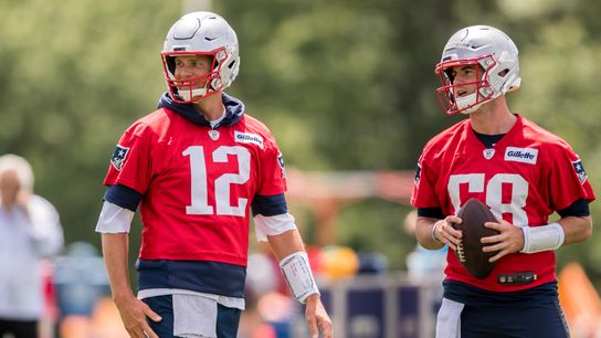 Patriots Live Notebook 06.05.19: Hot one in Foxborough as Brady and company return to the field taken at Gillette Stadium (Patriots)