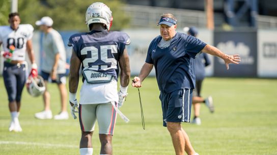 NFL Notebook: What's about to happen at Patriots camp, and pre-camp reads on battles taken at BSJ Headquarters (Patriots)