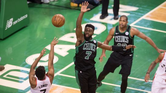 Analysis: Taking a closer look at the Celtics' 2-3 zone and why it's working taken at BSJ Headquarters (Celtics)