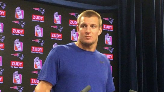 Video: Rob Gronkowski on the move from Jimmy Garoppolo to Brian Hoyer taken at Gillette Stadium (Patriots)
