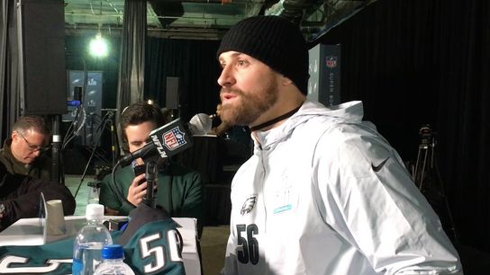 Video: Ex-Patriots DE Chris Long on the similarities between Malcolm Jenkins, Devin McCourty taken at The Mall of America (Patriots)