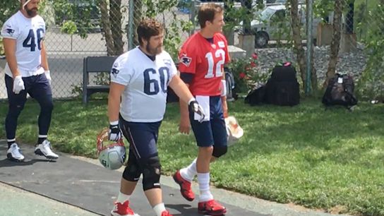 Video: Tom Brady hits the field for the final day of minicamp workouts taken at Gillette Stadium (Patriots)