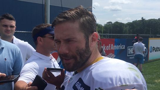 Video: Julian Edelman talks suspension, coming back and Alex Guerrero taken at Gillette Stadium (Patriots)