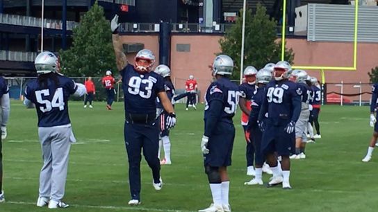 Video: Friday's practice starts on a lighter note taken at Gillette Stadium (Patriots)